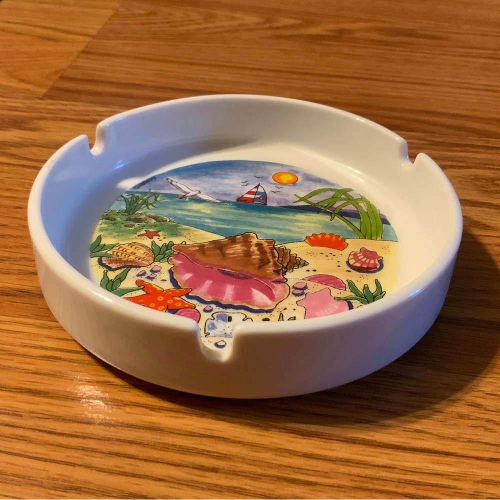 Vintage American Gift Collector Series Beach Seashells Ashtray Coastal Ocean - Picture 2 of 3